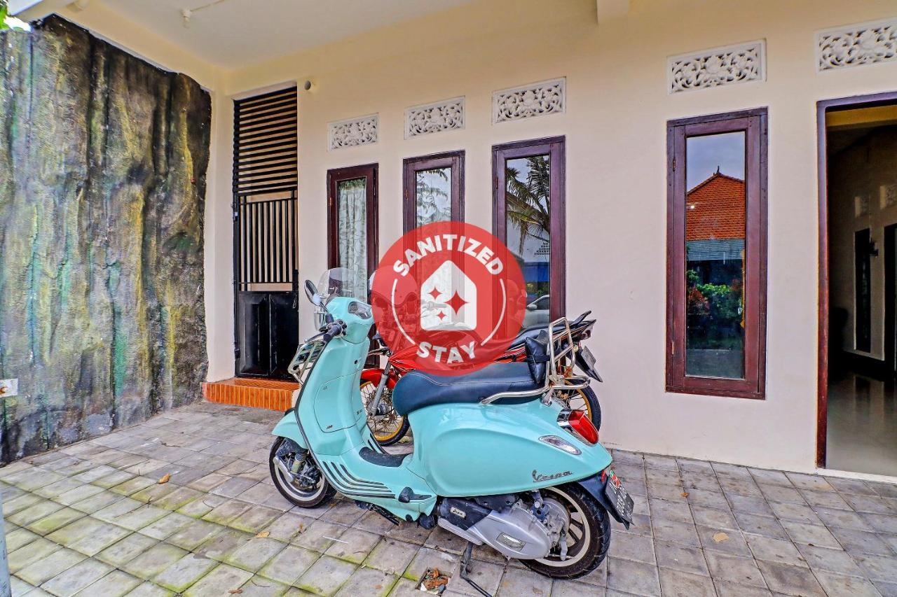Oyo 91864 Holistic Stay Jimbaran Eksteriør billede