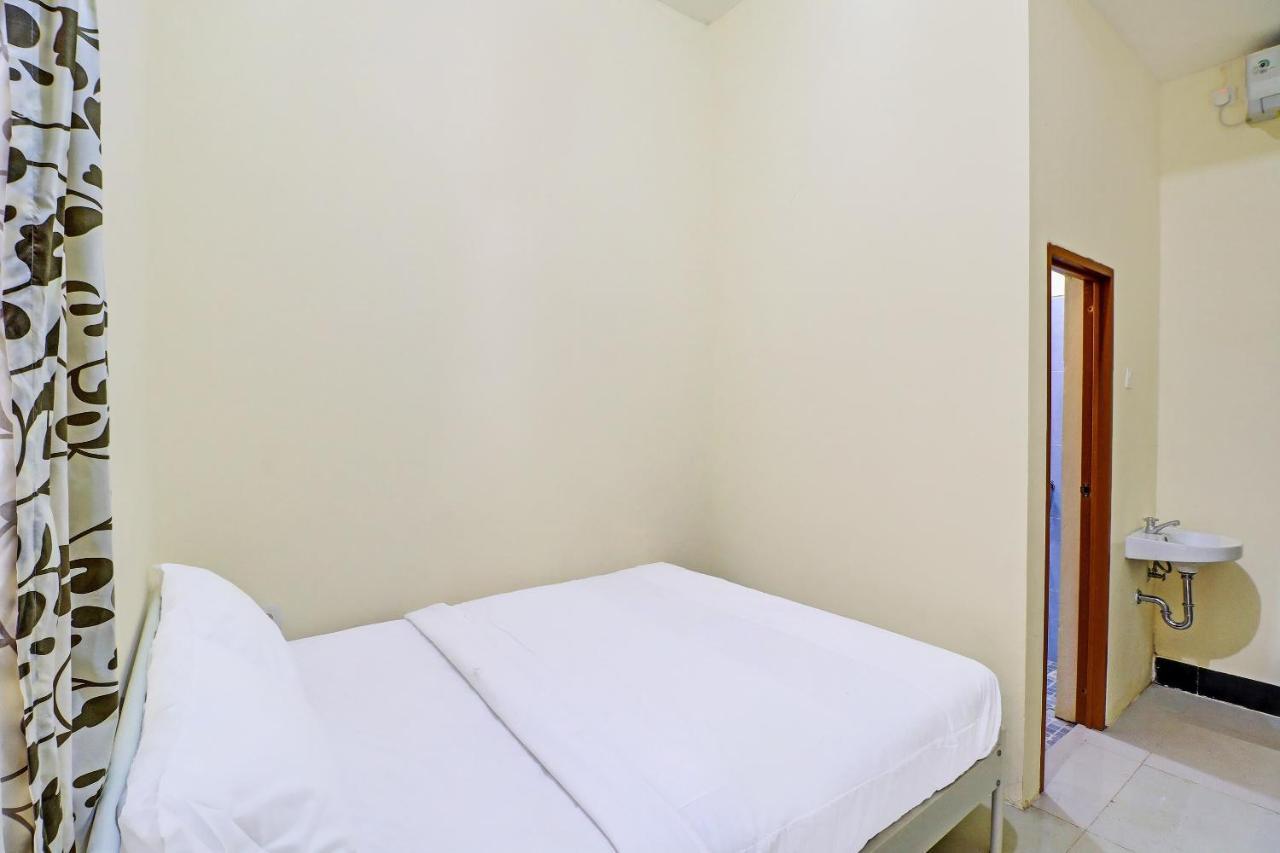 Oyo 91864 Holistic Stay Jimbaran Eksteriør billede