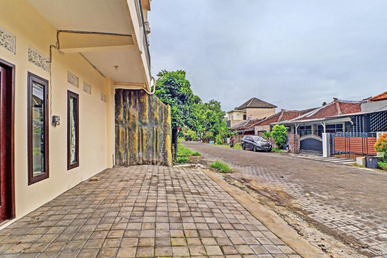 Oyo 91864 Holistic Stay Jimbaran Eksteriør billede