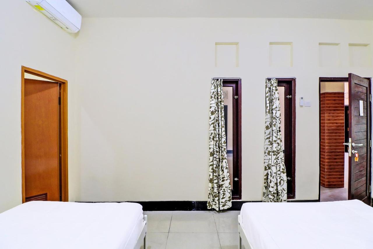 Oyo 91864 Holistic Stay Jimbaran Eksteriør billede